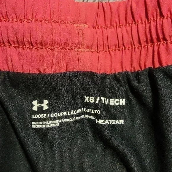 Under Armour Pink Shorts XS - Picture 2 of 2